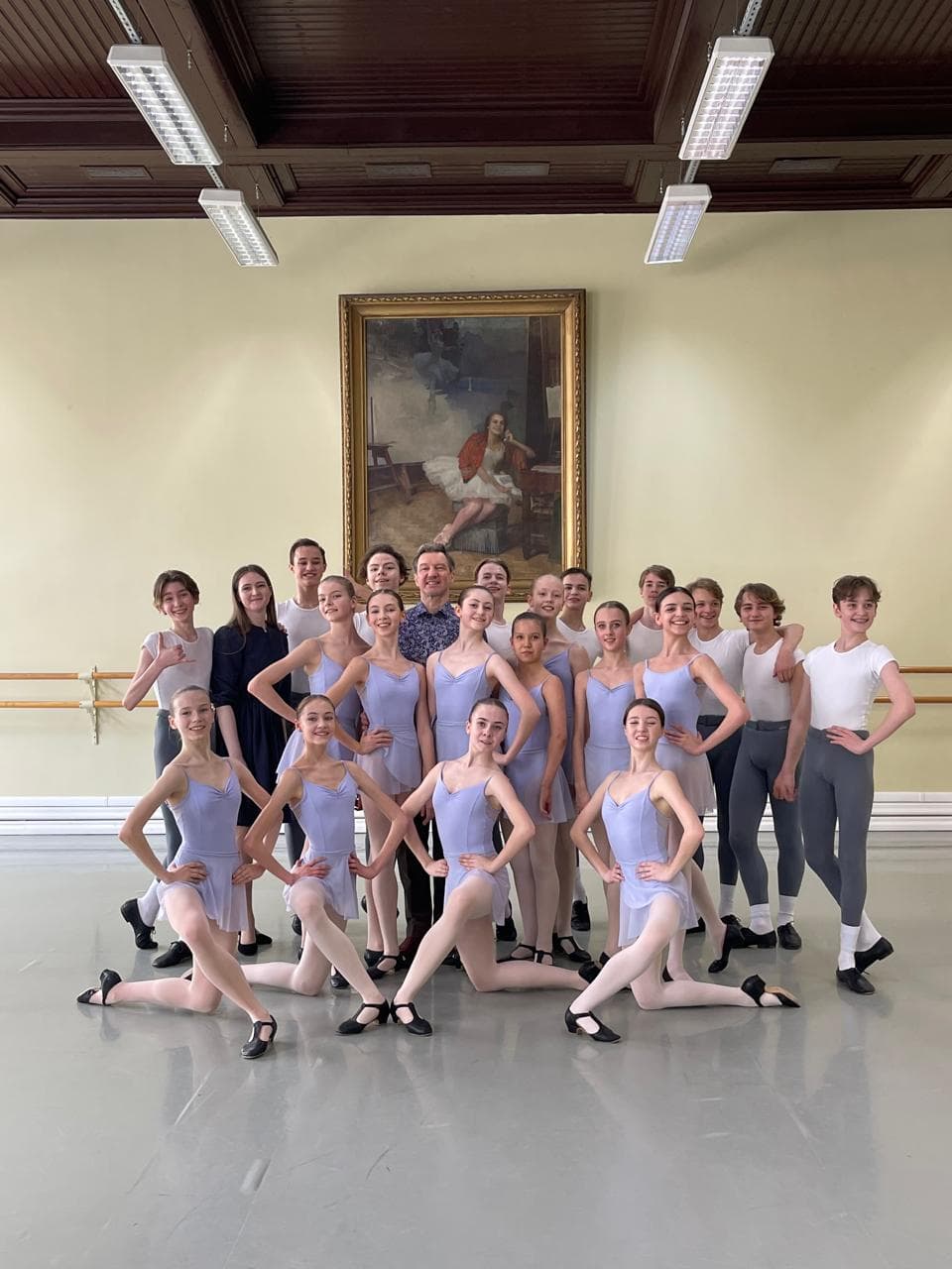 Vadim Sirotin con sus alumnos